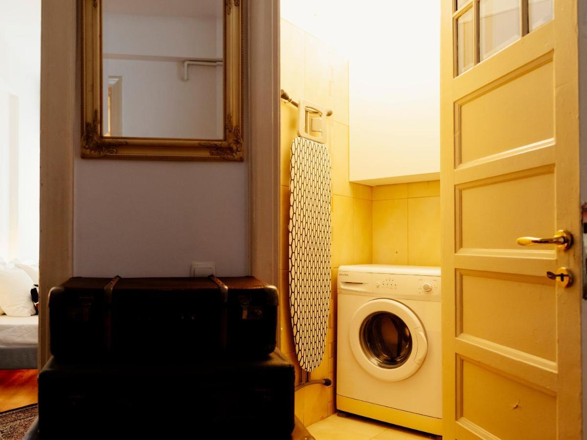 Lovely Vintage Double Studio In City Center Bucarest Exterior foto