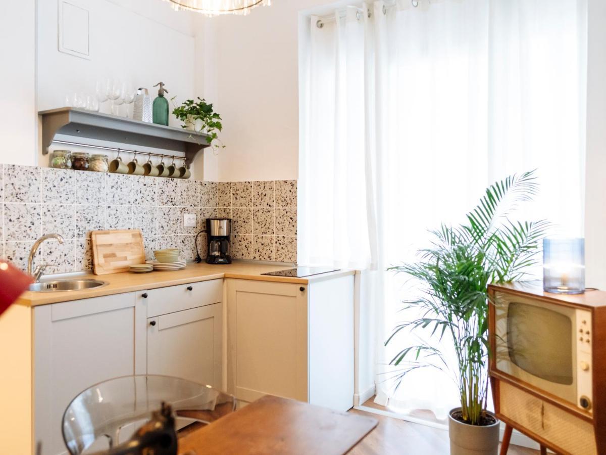 Lovely Vintage Double Studio In City Center Bucarest Exterior foto